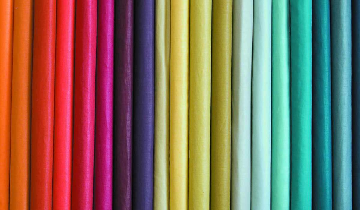 What Your Tablecloth Colour Says About You