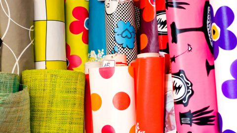 Oilcloth Vs. Vinyl – What’s The Difference?